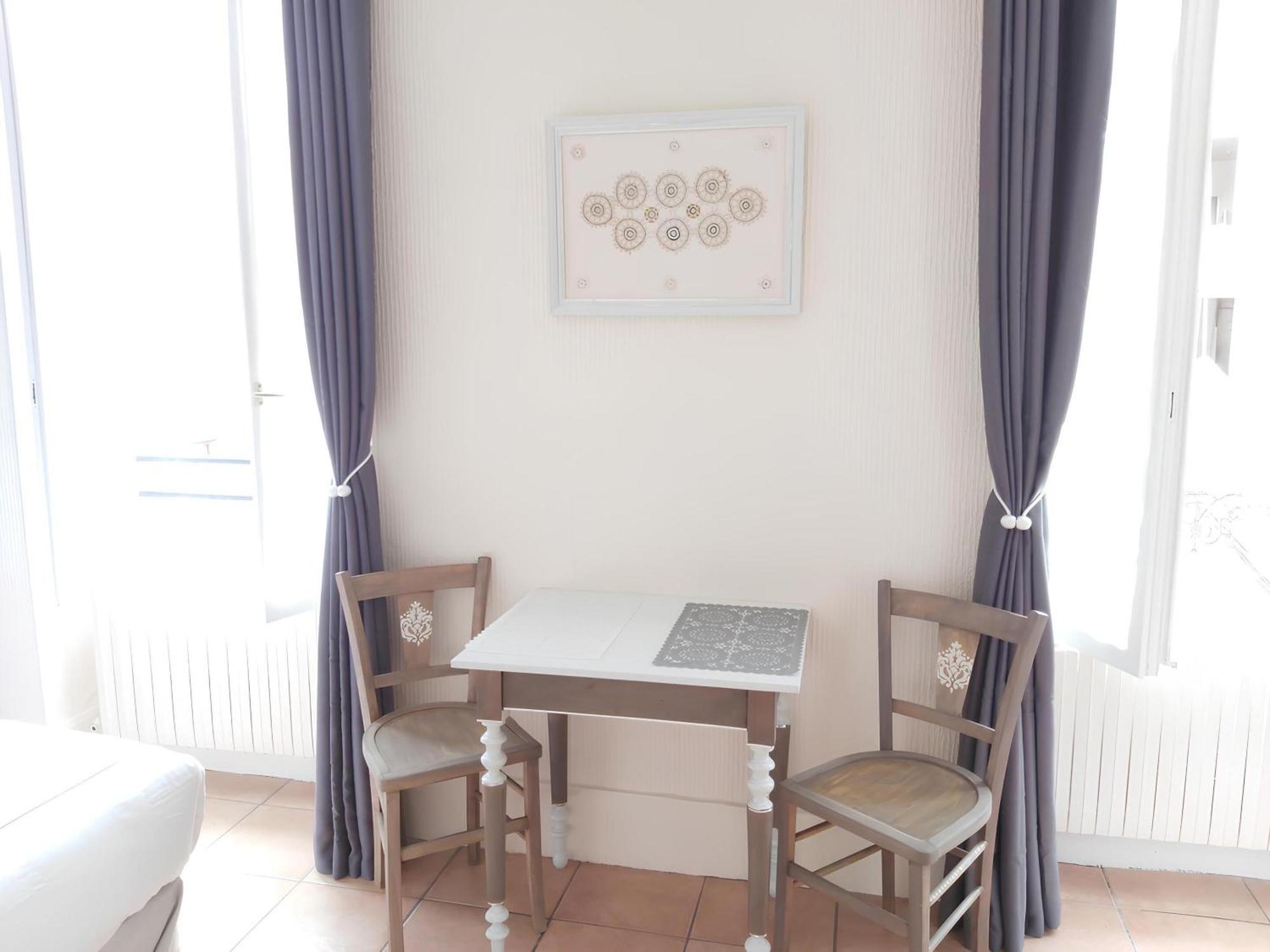 Vichy Sejour Appartement Kamer foto